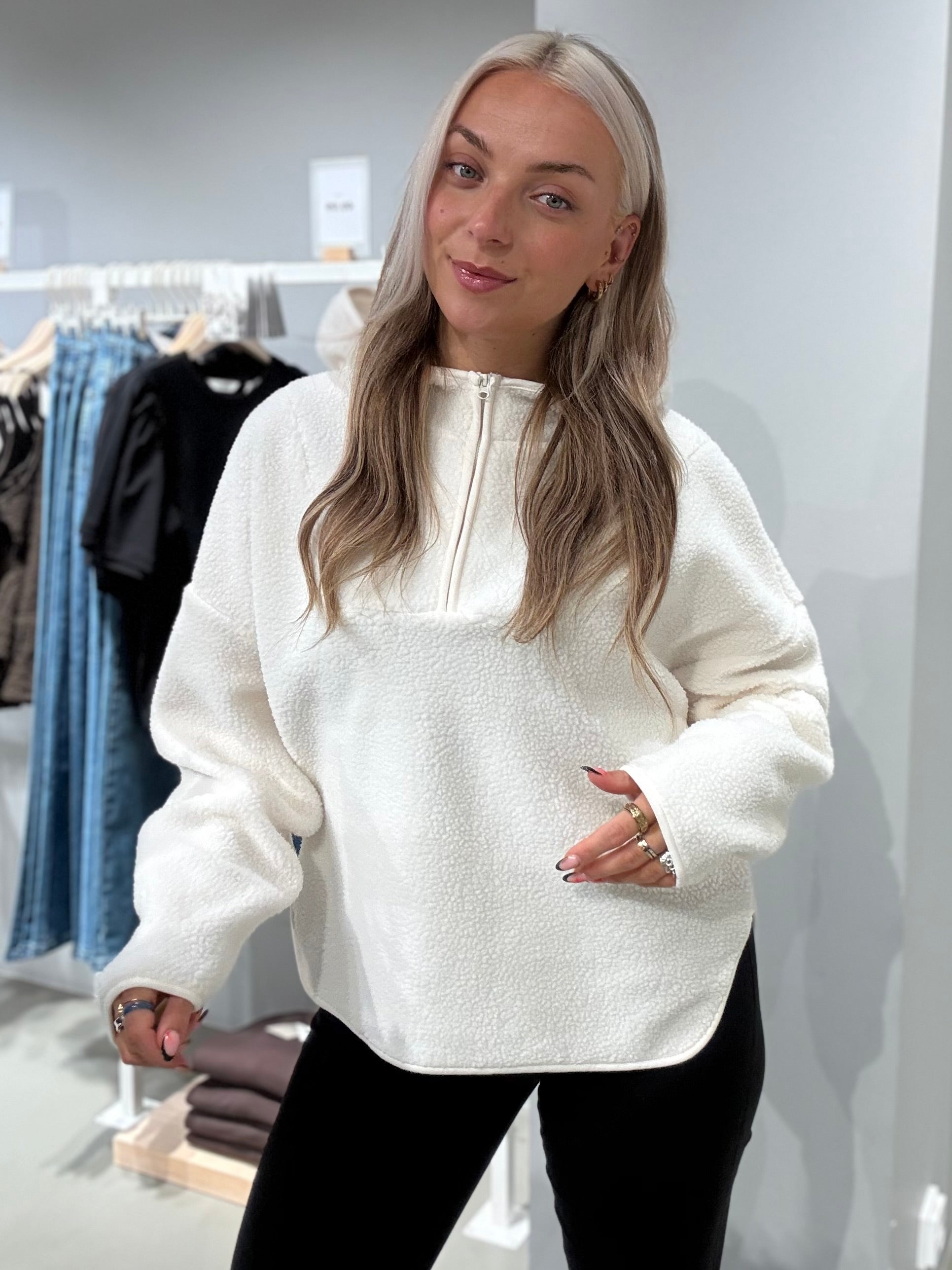 NMCOZY Sweatshirt - Eggnog